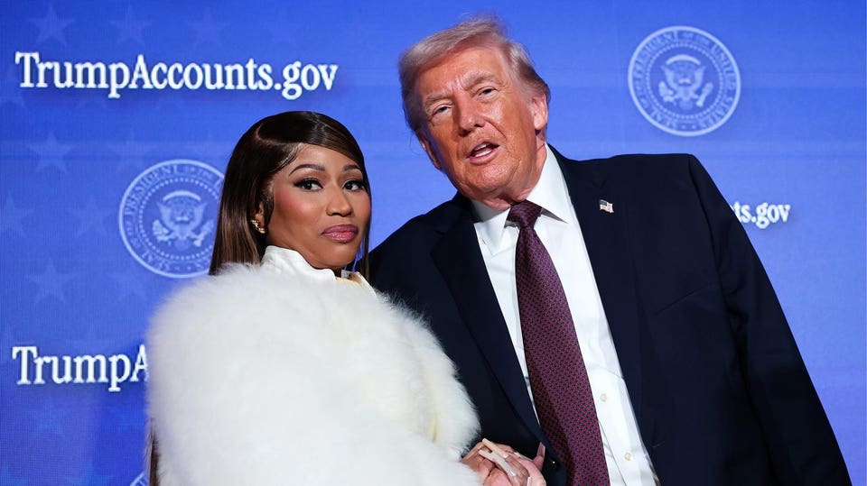 Nicki Minaj Earns A New Top 10 Bestseller Amid Trump Controversy